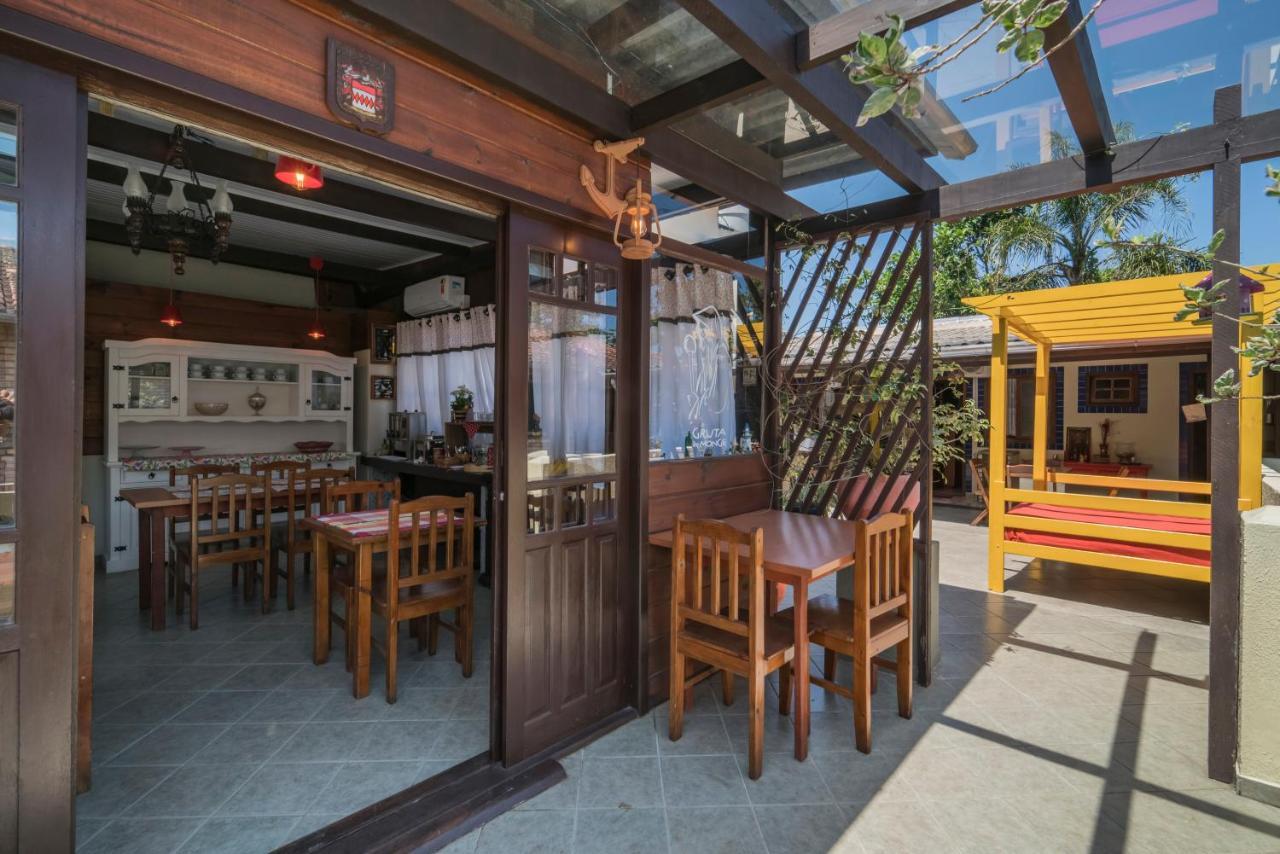 Pousada Gruta do Monge No centro, com café da manhã e piscina Bombinhas Exterior foto